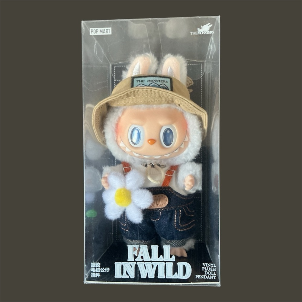 Labubu Fall into Wild - Picture 1 of 4